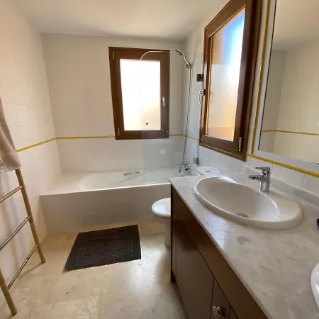 Park Loft Punta Prima Apartment *