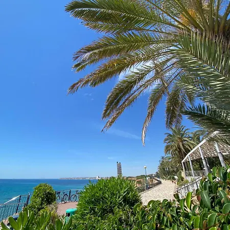 Park Loft Punta Prima Apartment *